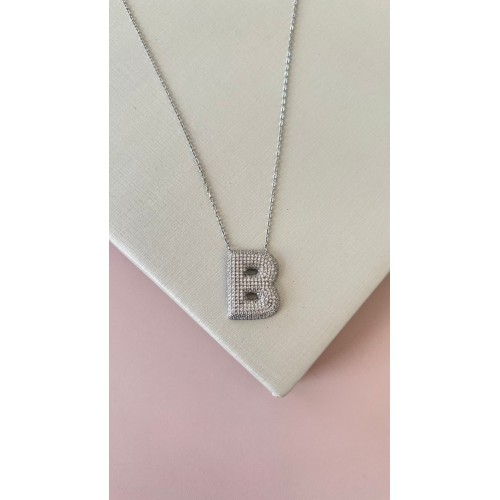 GARGANTILHA LETRA B PRATA 925 ZIRCONIAS 